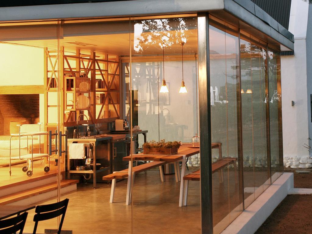 บาบิลอนสตอเรน ฟาร์ม โฮเต็ล Hotel Simondium ภายนอก รูปภาพ